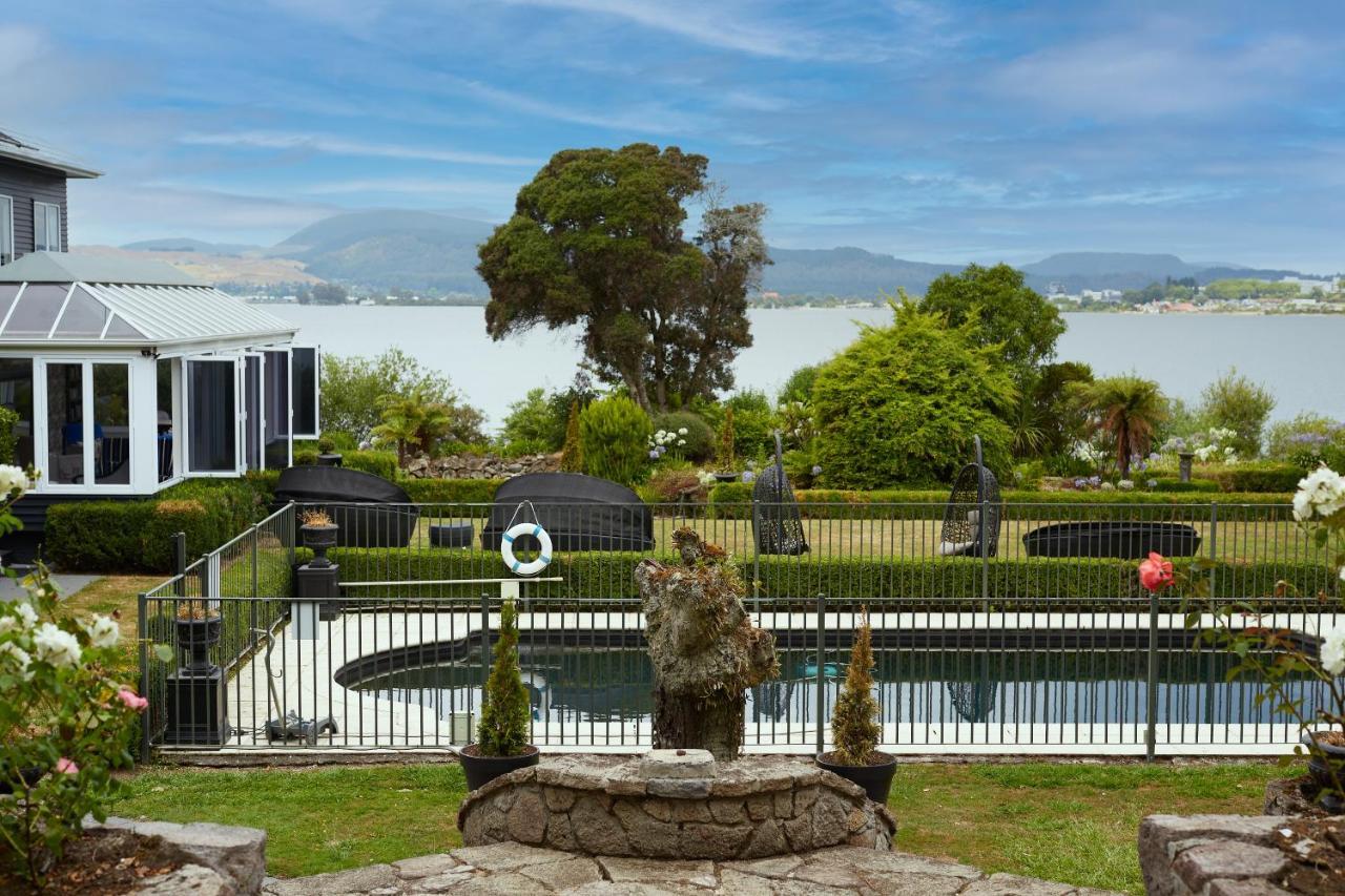 Black Swan Lakeside Boutique Hotel Rotorua Kültér fotó