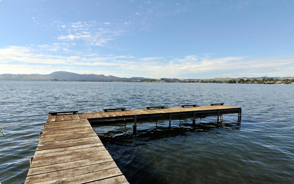 Black Swan Lakeside Boutique Hotel Rotorua Kültér fotó